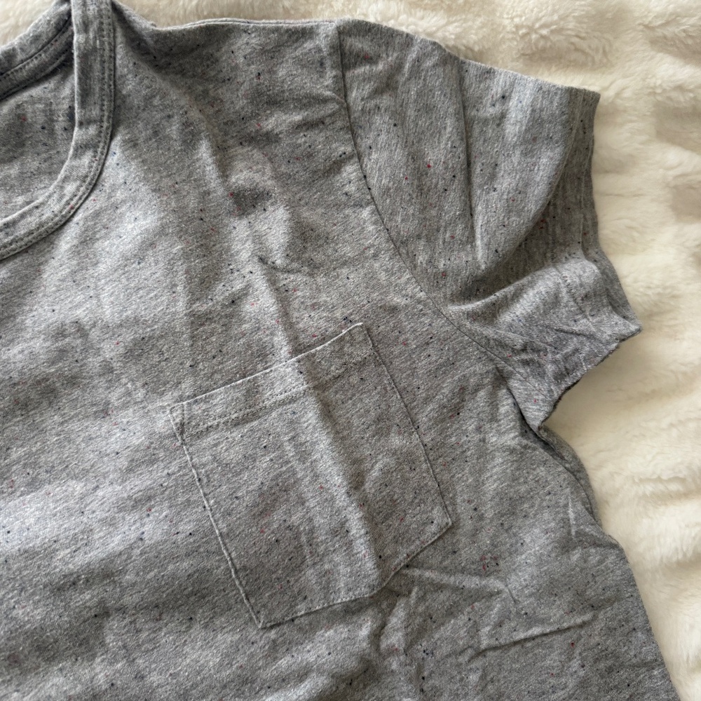 men’s jcrew classic grey shirt with specks